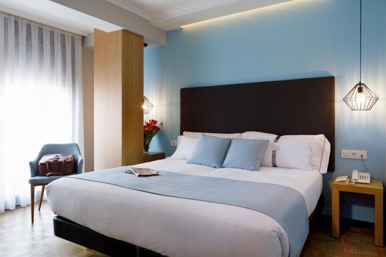 Hotel Val Convention Nigrán Екстериор снимка
