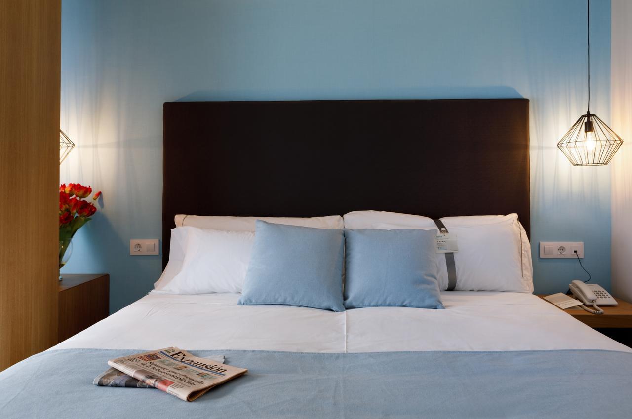 Hotel Val Convention Nigrán Екстериор снимка